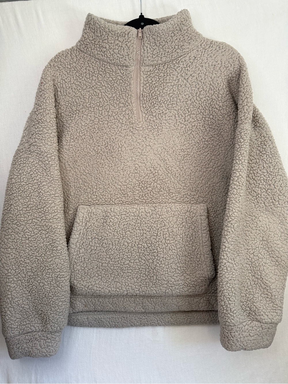 American Eagle Outfitters Men's Sherpa Quarter-Zip Pullover in Light Taupe M